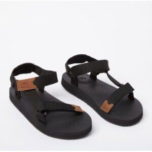 Roots Tofino Sandals Women's US Size 9 Web Black Hook & Loop Sandals New